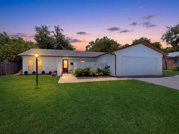 1509 Linwood Lane, Edgecliff Village, TX 76134