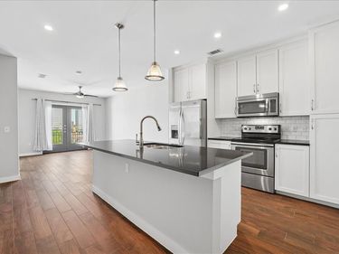 5609 Smu Boulevard, Unit 505, Dallas, TX 75206