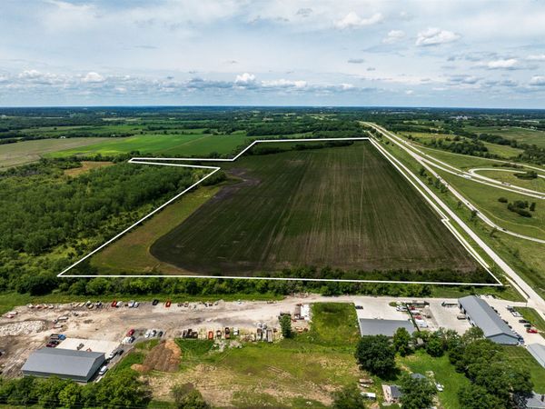 000 County Line Road , Carlisle, IA 50047