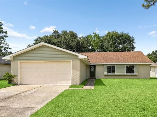 408 CARDINAL Drive, Slidell, LA 70458