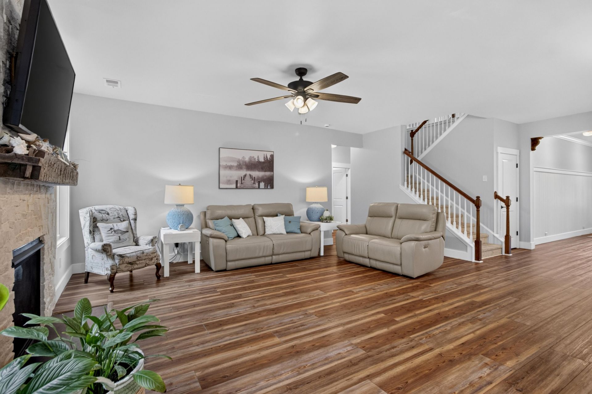 2580 Larch Lane Photo 18