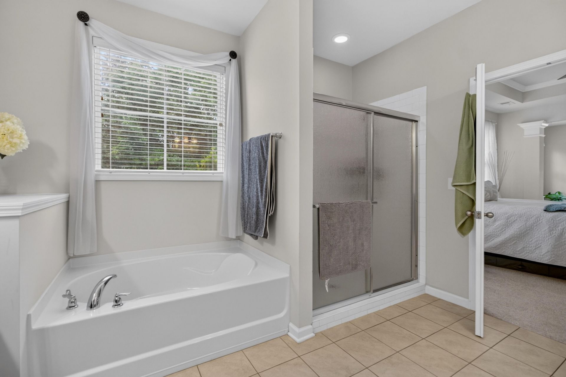 2580 Larch Lane Photo 35
