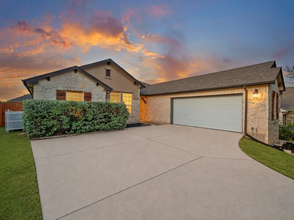 545 Manchester LN, Austin, TX 78737