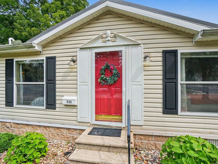 Property Image 4