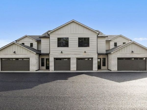 512 Unit 513 Old Lovers Lane , Bowling Green, KY 42103