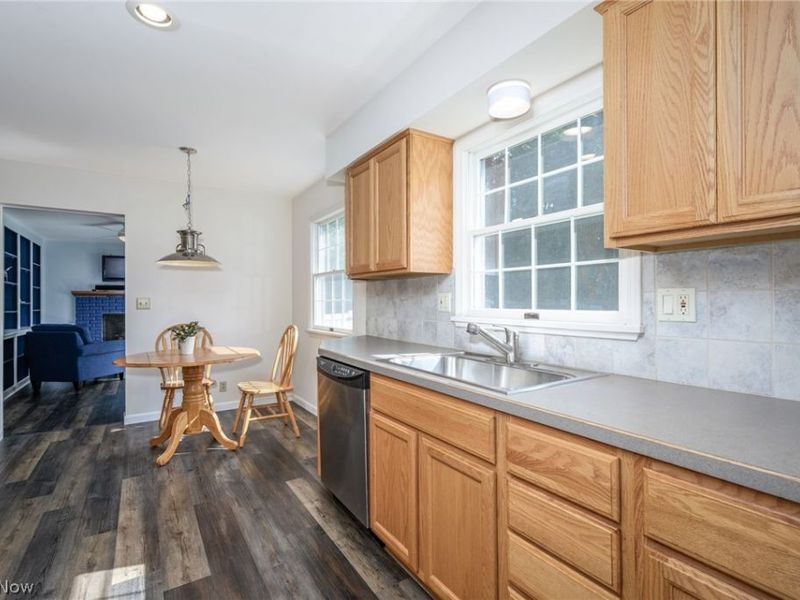 407 Holliston Road , Fairlawn, OH 44333 Photo 10