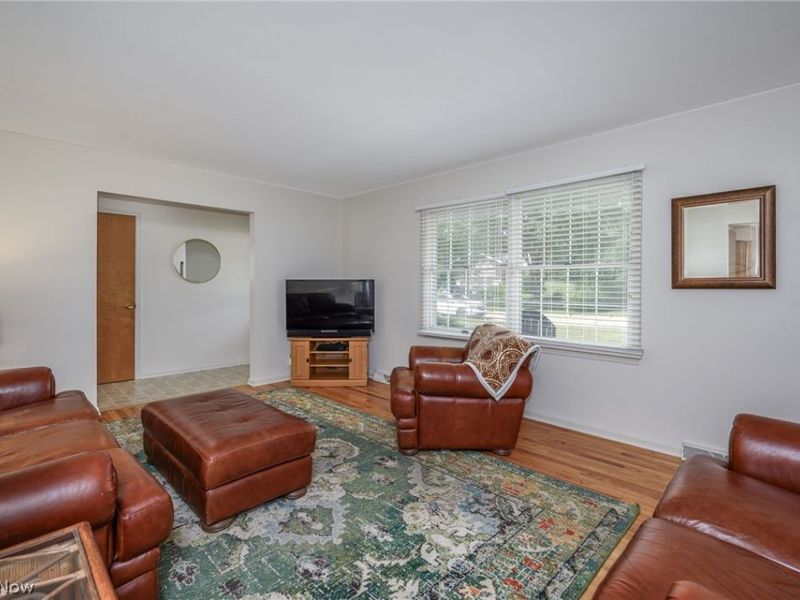 407 Holliston Road , Fairlawn, OH 44333 Photo 7
