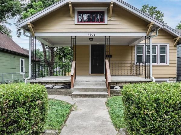 4206 Bell Street, Kansas City, MO 64111