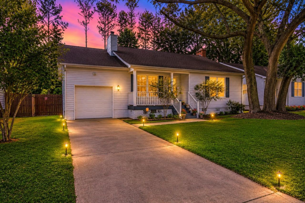 4292 Lavender Lane Photo 2