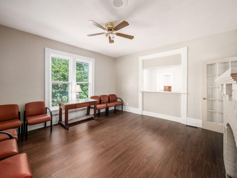 550 W Central Avenue , Delaware, OH 43015 Photo 10