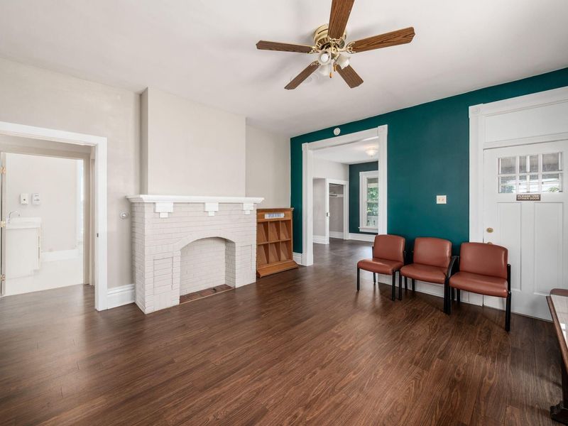 550 W Central Avenue , Delaware, OH 43015 Photo 13