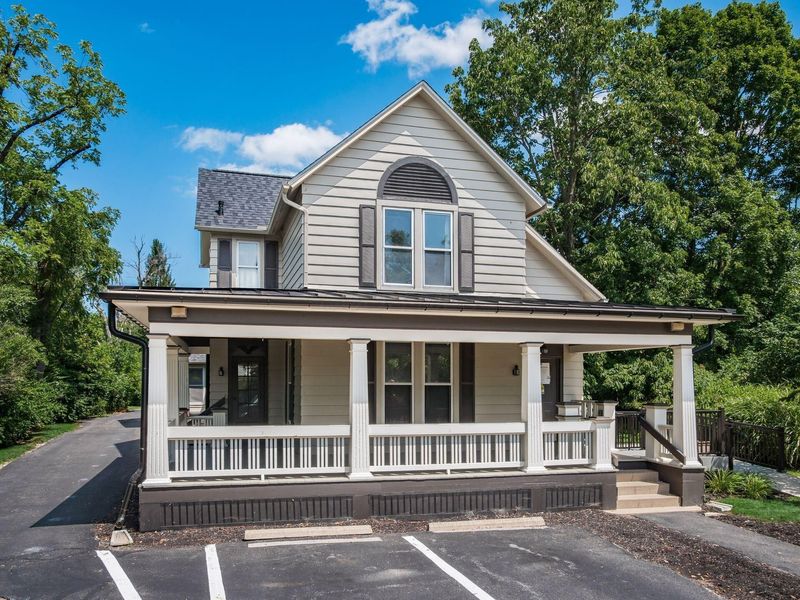 550 W Central Avenue , Delaware, OH 43015 Photo 2