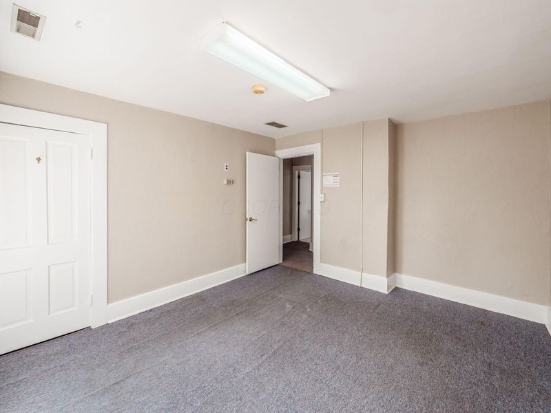 550 W Central Avenue , Delaware, OH 43015 Photo 46