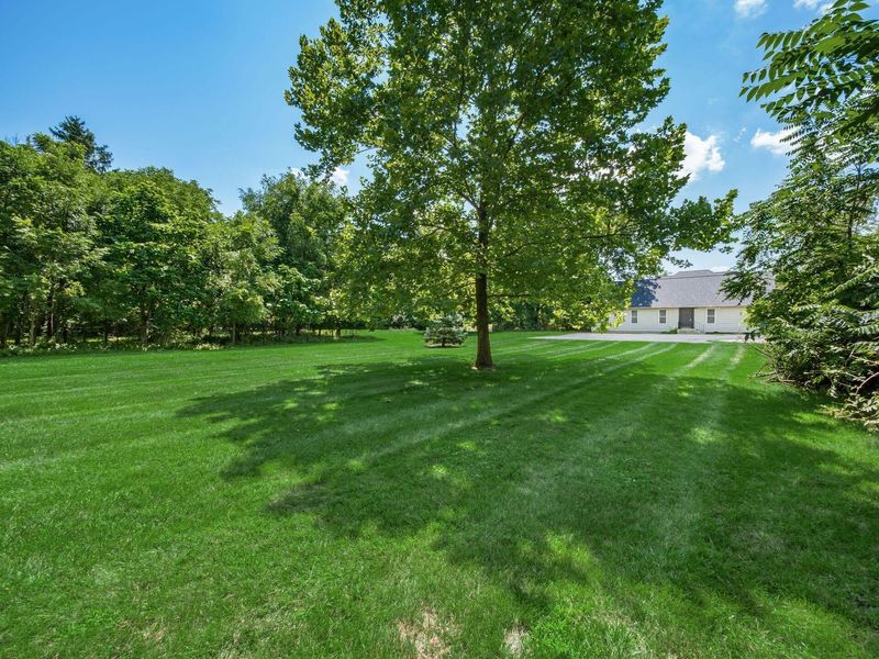 550 W Central Avenue , Delaware, OH 43015 Photo 57