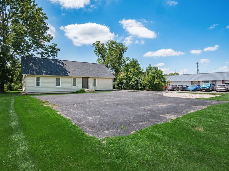550 W Central Avenue , Delaware, OH 43015 Photo 59