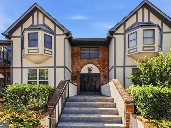 6851 Roswell Road, Unit D-15, Atlanta, GA 30328