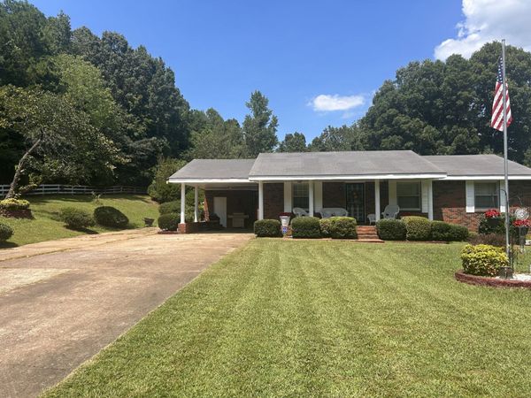 185 Holmes Mill Rd , Huntingdon, TN 38344