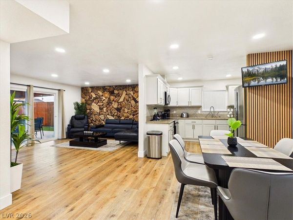 6205 Shawnee Avenue, Las Vegas, NV 89107