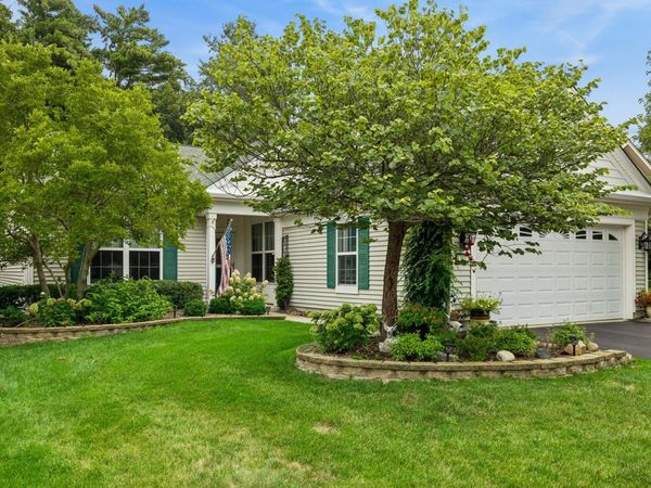 13972 Redmond Drive, Huntley, IL 60142