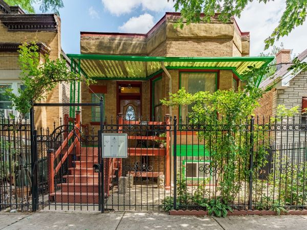2133 S Trumbull Avenue, Chicago, IL 60623