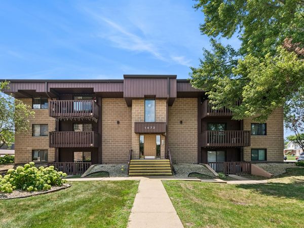 1472 N Rock Run Drive , Unit 2D, Crest Hill, IL 60403
