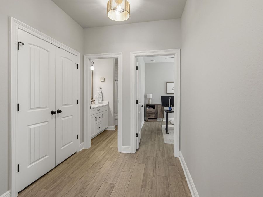 Property Image 38