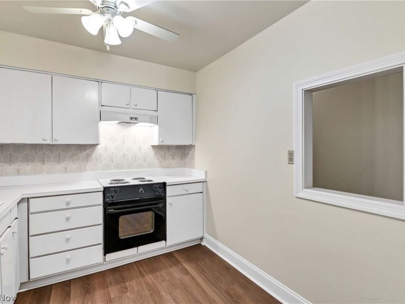 2948 Pease Drive , Unit A204, Rocky River, OH 44116 Photo 17
