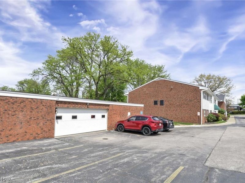 2948 Pease Drive , Unit A204, Rocky River, OH 44116 Photo 28