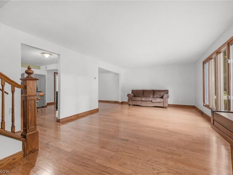 1470 Hawthorne Drive , Vermilion, OH 44089 Photo 7