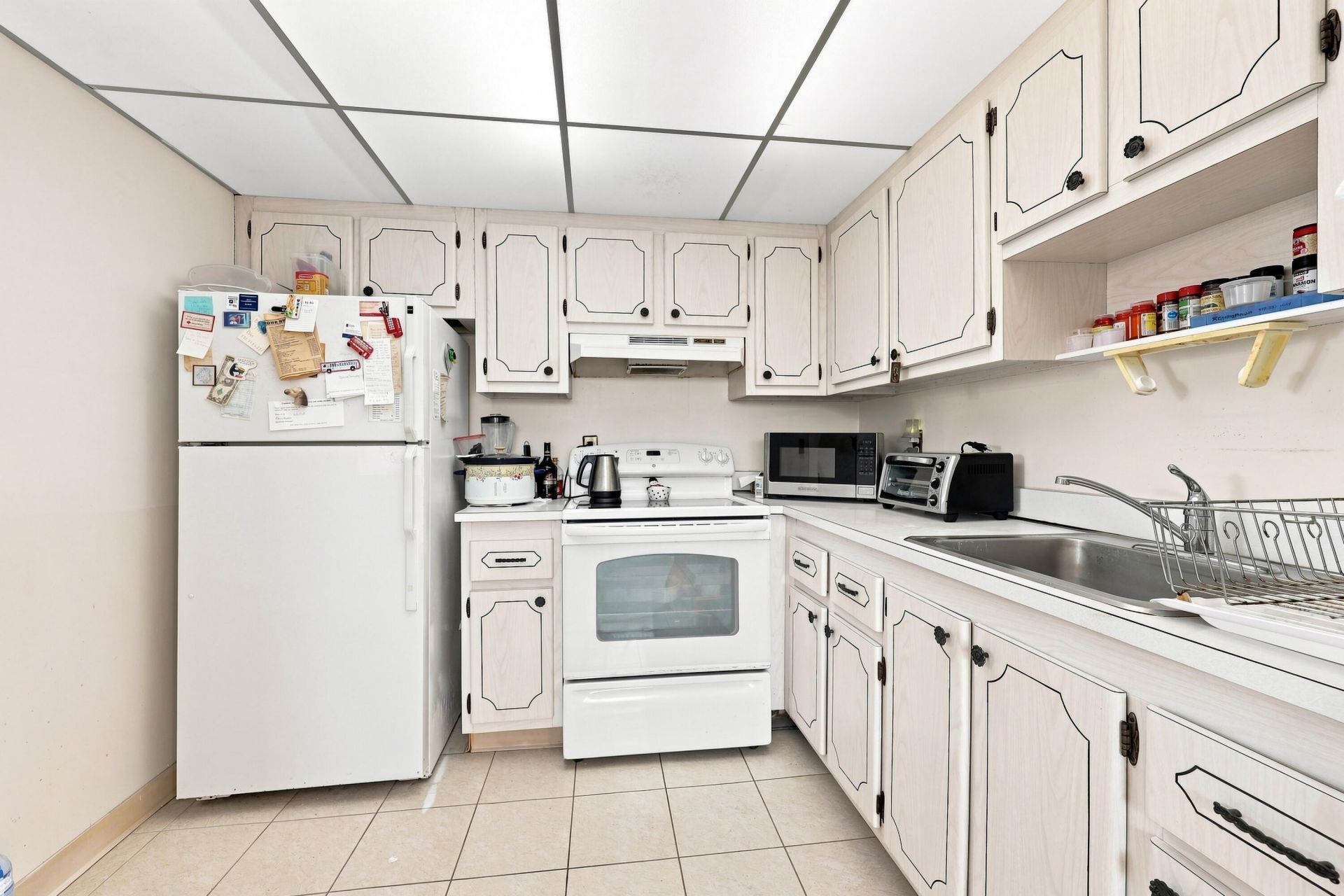 91 Flanders B, Delray Beach, FL 33484 Photo