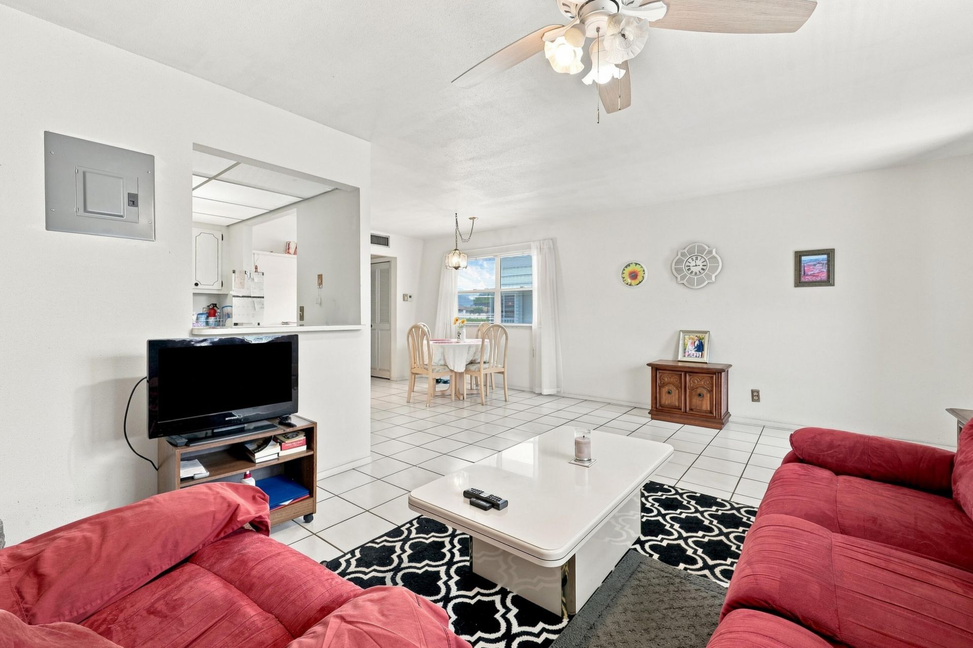 91 Flanders B, Delray Beach, FL 33484 Photo