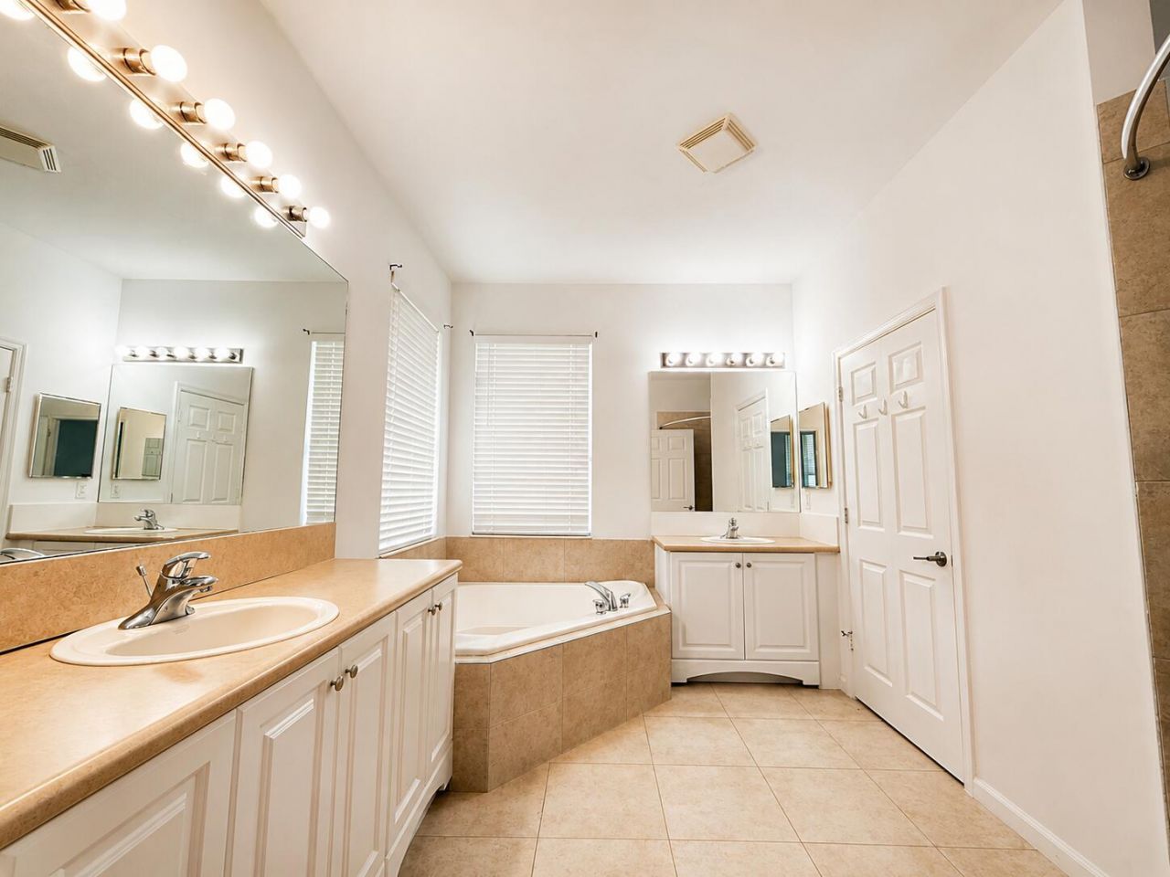 1804 SW Jamesport Drive, Port Saint Lucie, FL 34953 Photo
