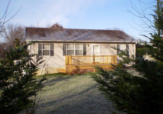 128 Mirandy, Algood, TN 38506 Main Photo