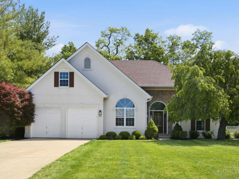 560 Virginia Lane, Union Twp, OH 45244 Photo 2