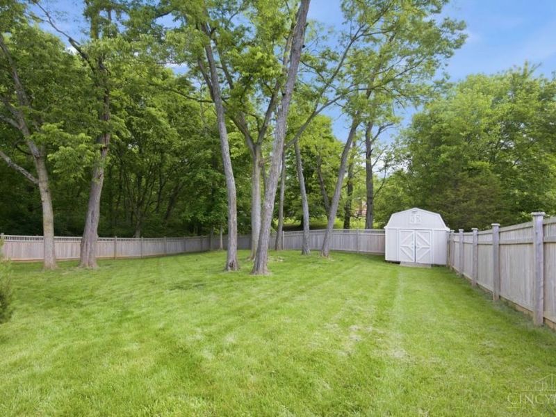 560 Virginia Lane, Union Twp, OH 45244 Photo 44