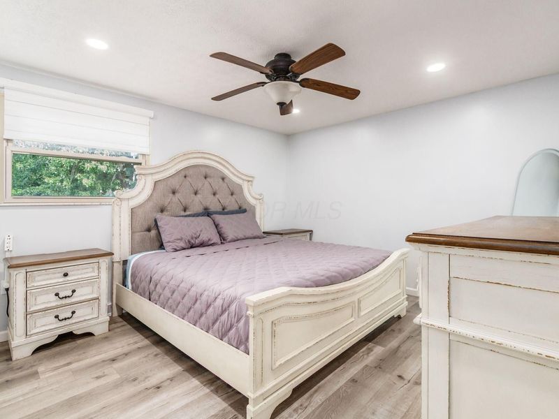 6425 S Sunbury Road , Westerville, OH 43081 Photo 19