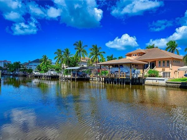 343 CONNERS AVE , NAPLES, FL 34108