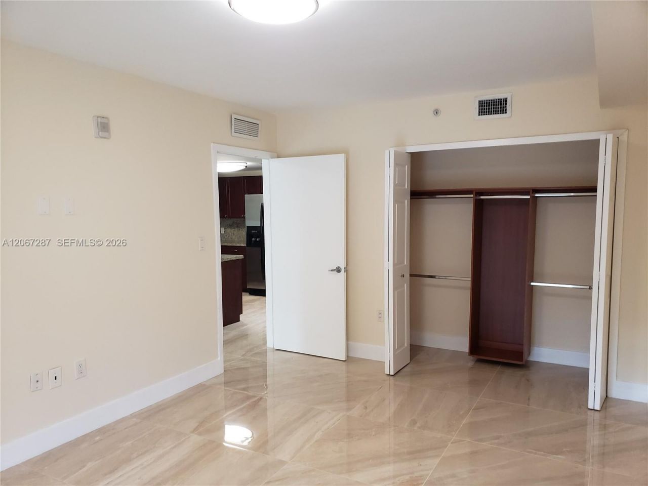2740 SW 28th Ter , Unit 209, Miami, FL 33133 Photo