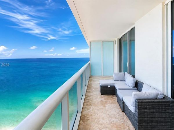 1830 S Ocean Dr, Unit 4010, Hallandale Beach, FL 33009