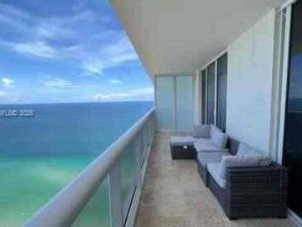 1830 S Ocean Dr , Unit 4010, Hallandale Beach, FL 33009