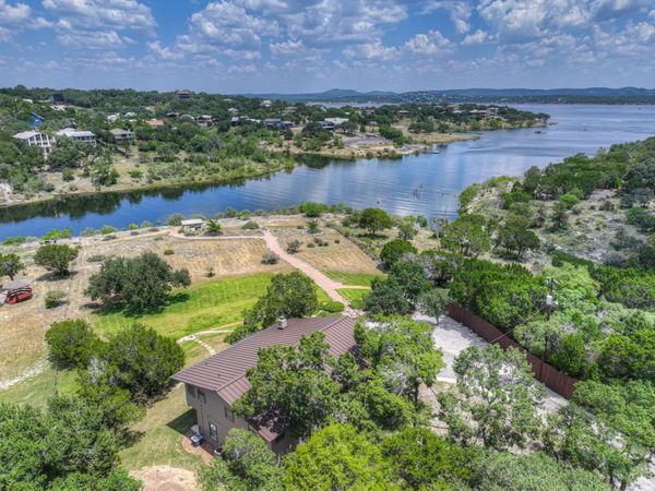 435 Nancy DR, Canyon Lake, TX 78133