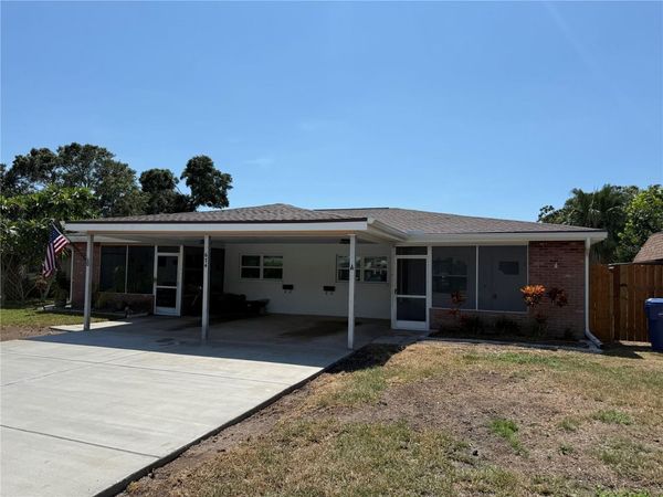 674 HERITAGE LANE , Unit A, LARGO, FL 33770