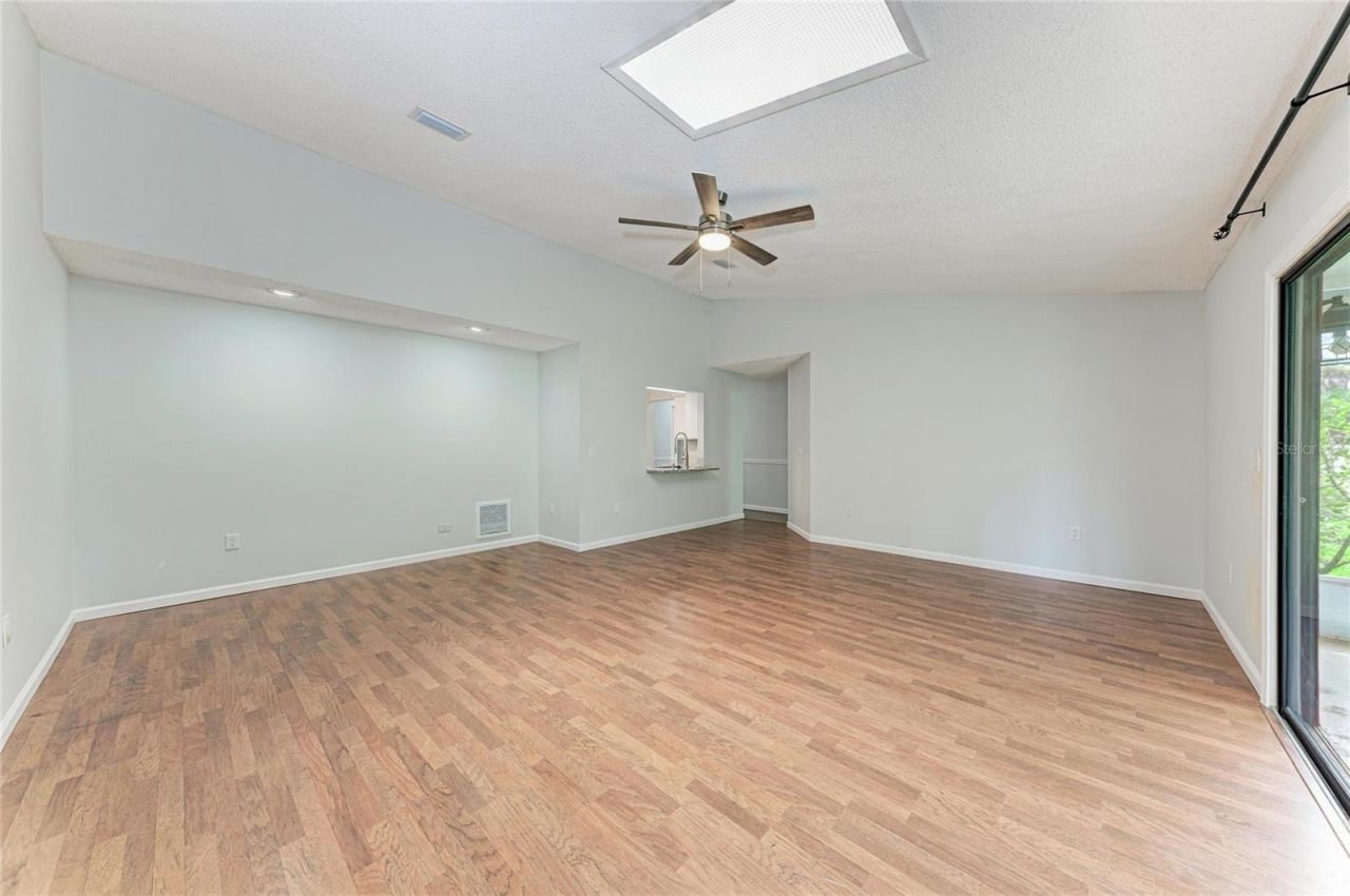 5506 82nd Avenue Drive E, Palmetto, FL 34221 Photo