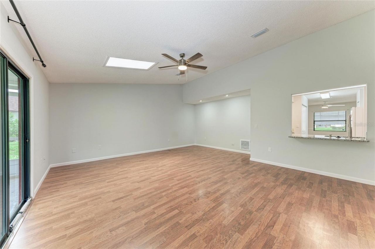5506 82nd Avenue Drive E, Palmetto, FL 34221 Photo