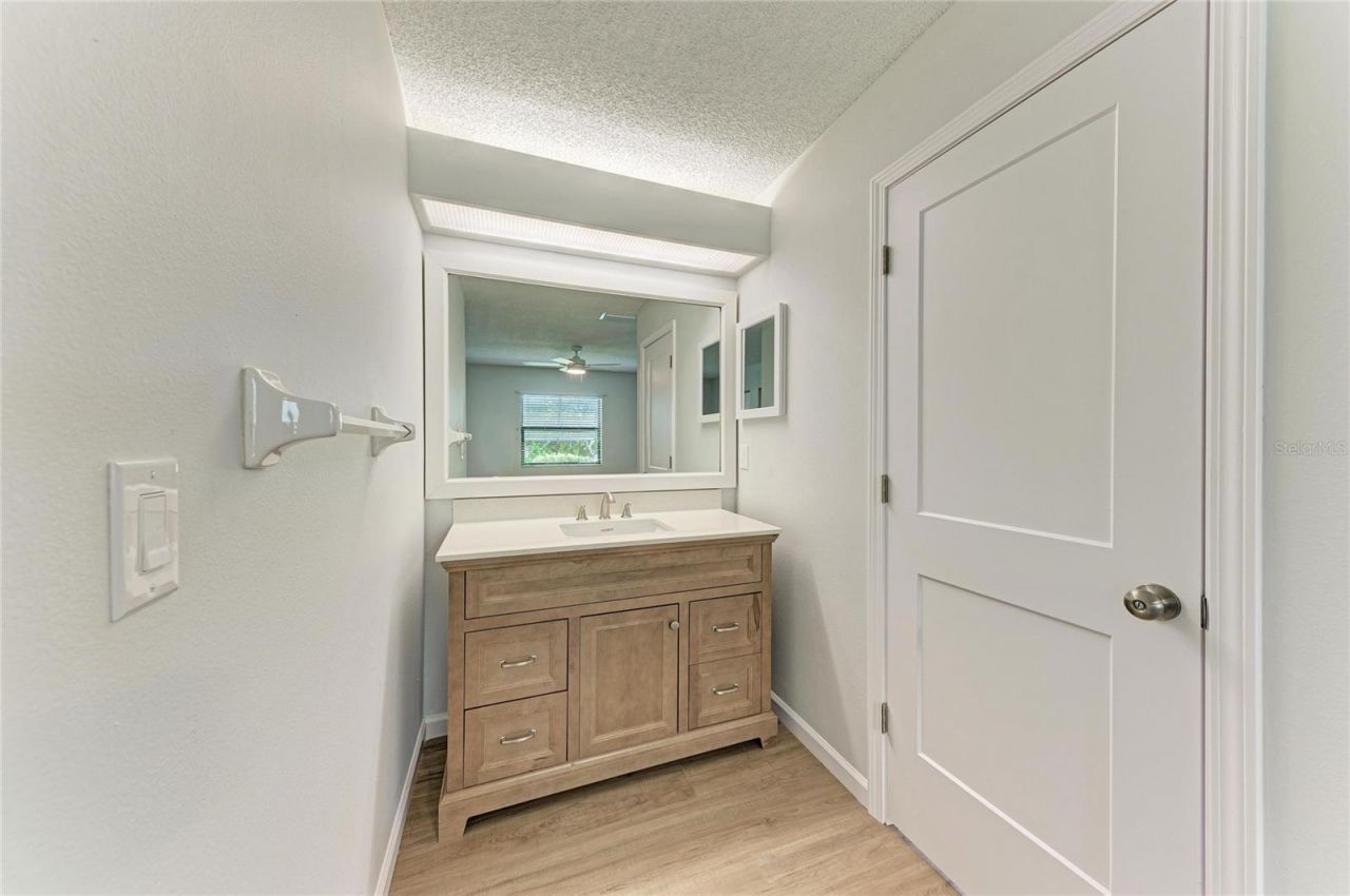 5506 82nd Avenue Drive E, Palmetto, FL 34221 Photo
