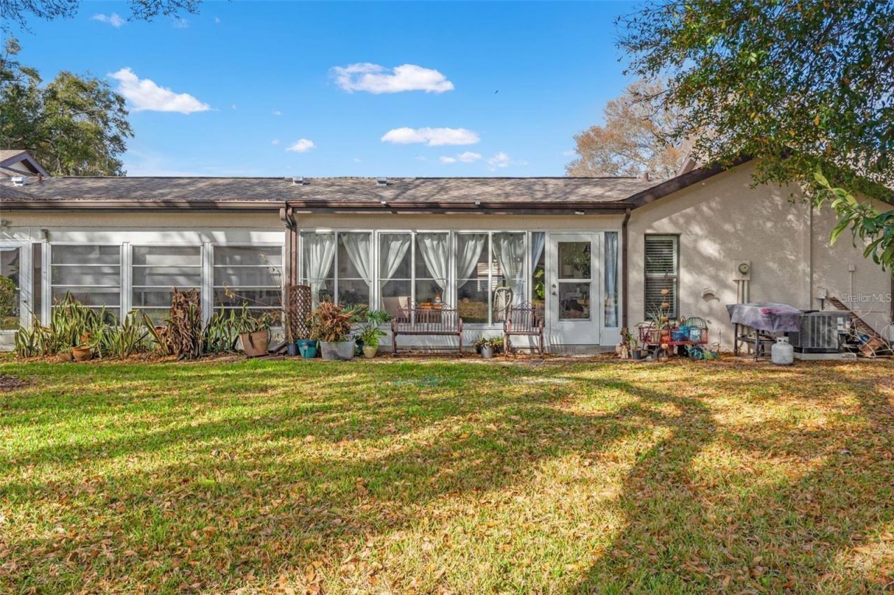 7427 Heather Walk Drive, Weeki Wachee, FL 34613 Photo