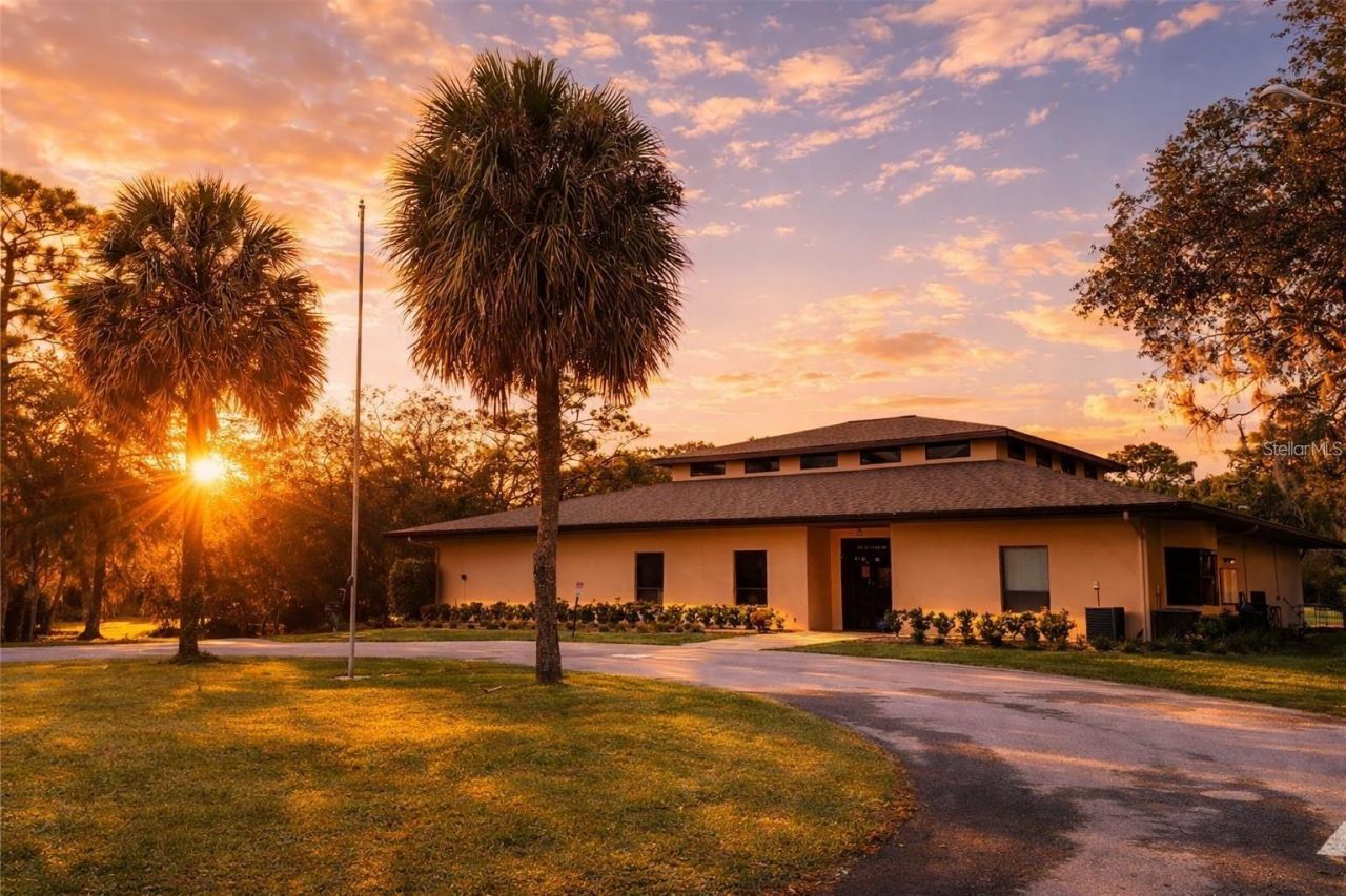 7427 Heather Walk Drive, Weeki Wachee, FL 34613 Photo