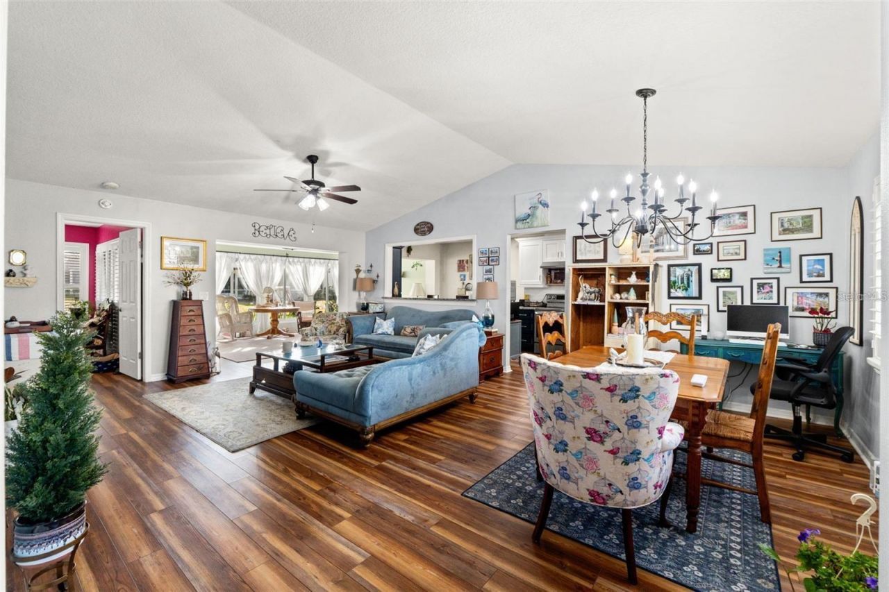7427 Heather Walk Drive, Weeki Wachee, FL 34613 Photo