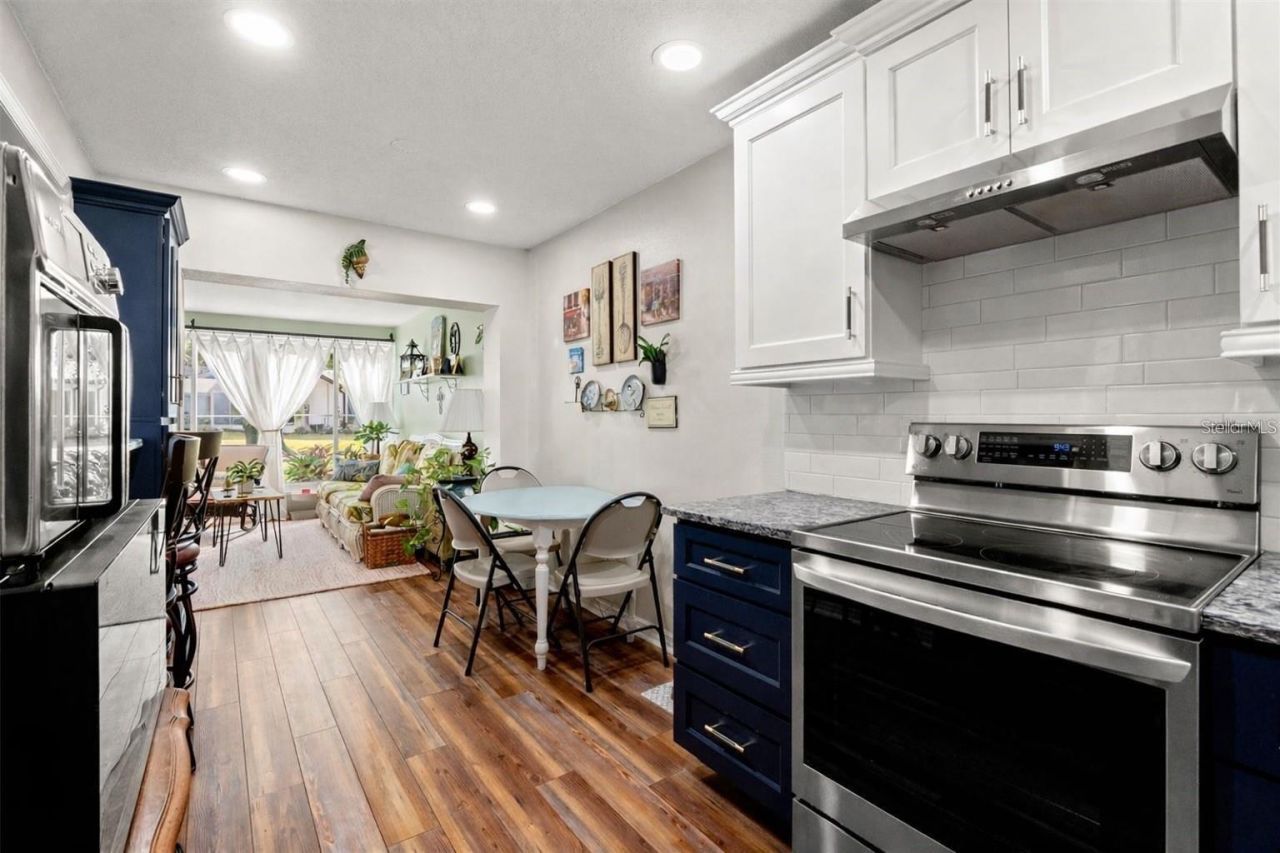 7427 Heather Walk Drive, Weeki Wachee, FL 34613 Photo