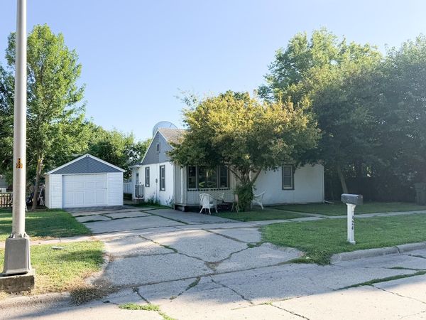 624 Dover Street, Worthington, MN 56187